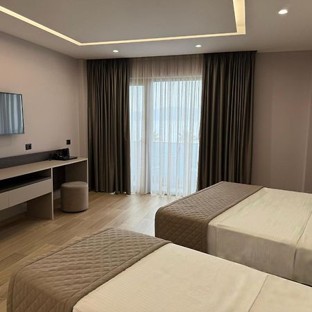 Joelle Premium Hotel Saranda Extérieur photo