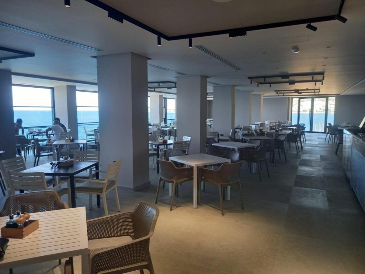 Joelle Premium Hotel Saranda Extérieur photo