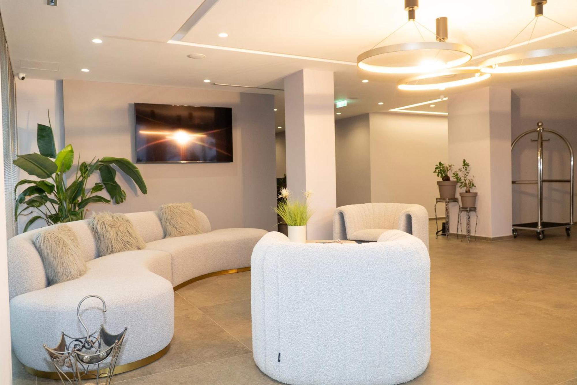 Joelle Premium Hotel Saranda Extérieur photo