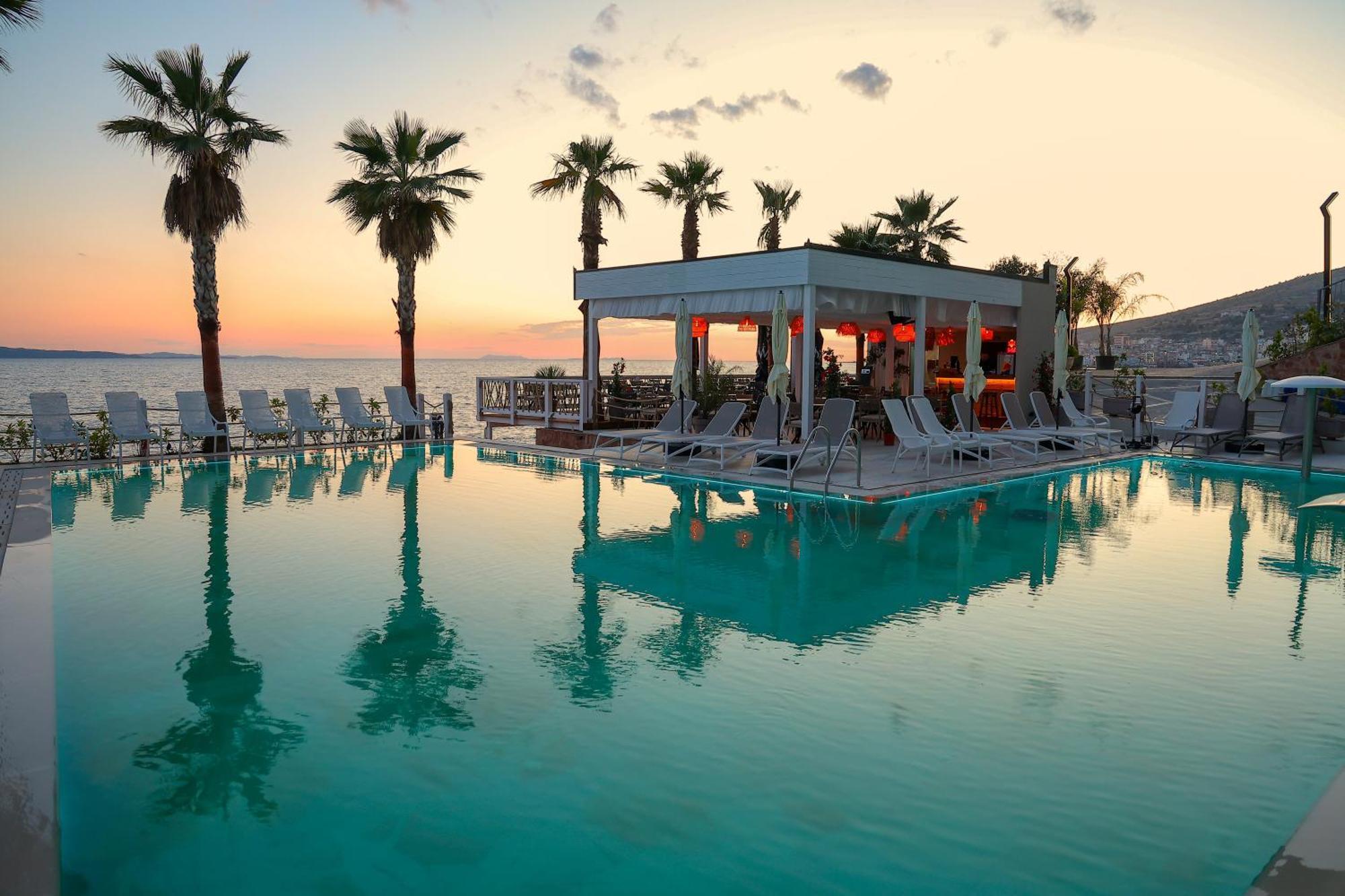 Joelle Premium Hotel Saranda Extérieur photo