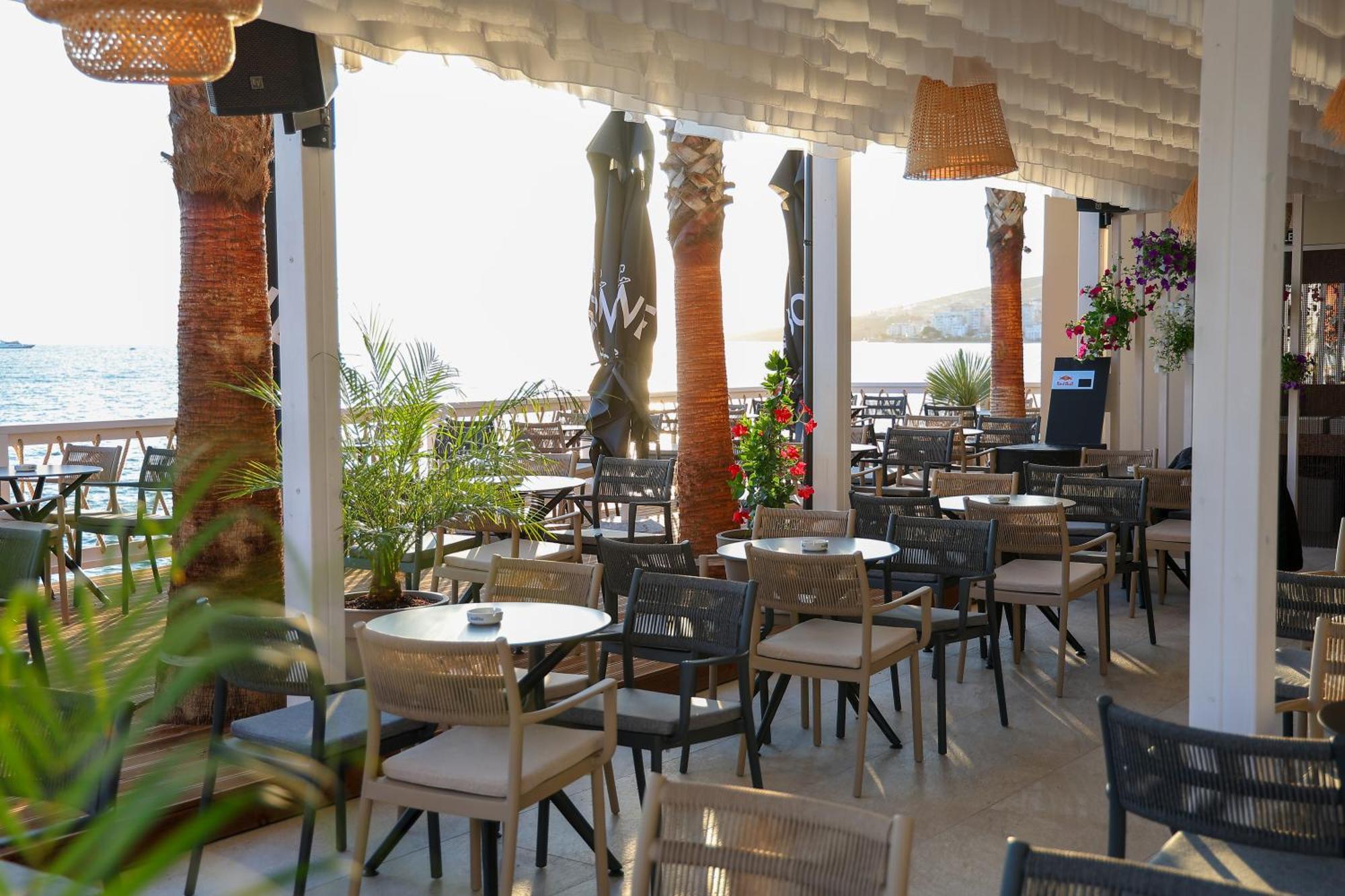 Joelle Premium Hotel Saranda Extérieur photo