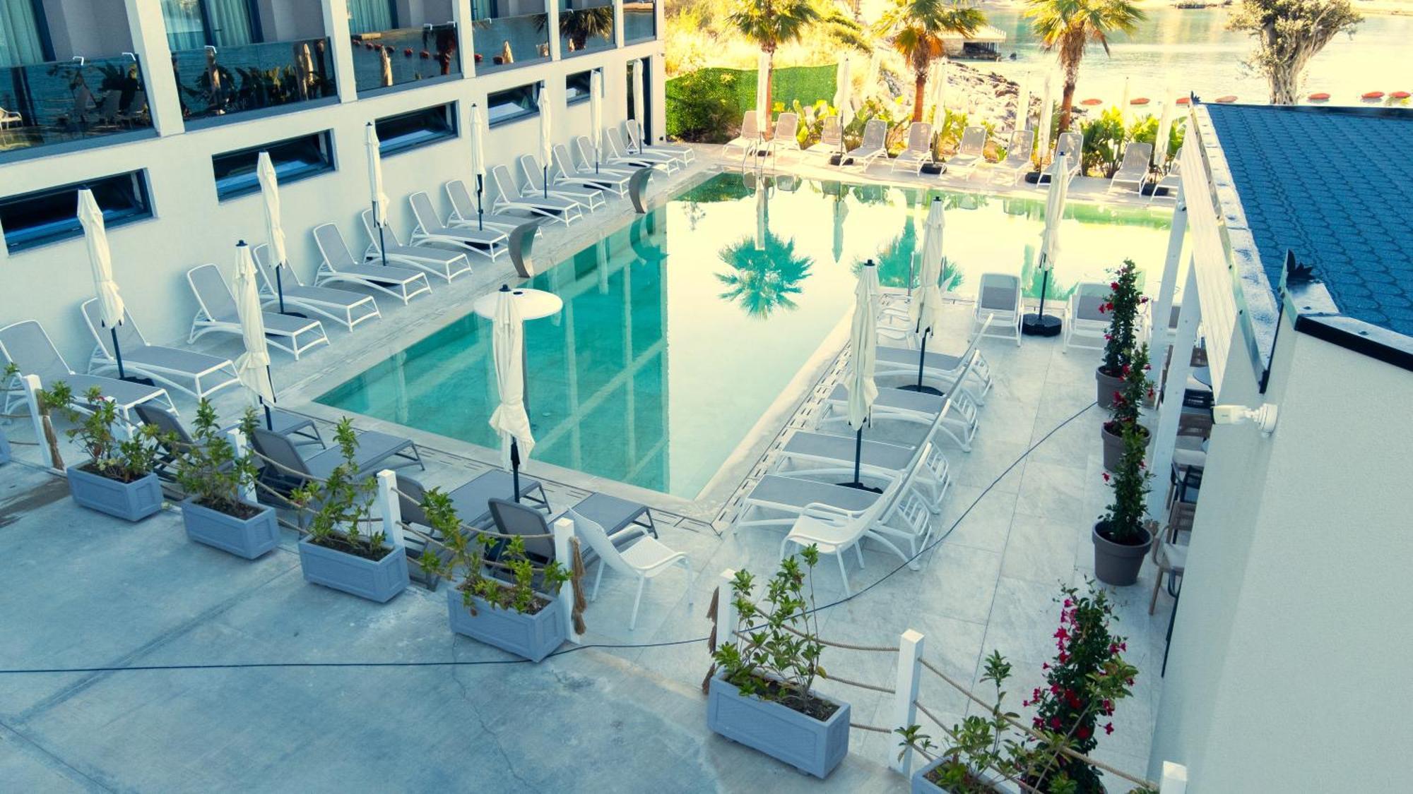 Joelle Premium Hotel Saranda Extérieur photo